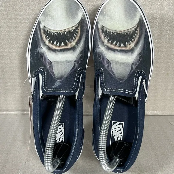 NWT Vans Kids Digi Shark Slip-on Blue/Gray Big Kids 5.5/Women's 6.5/7.0