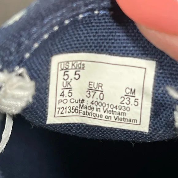 NWT Vans Kids Digi Shark Slip-on Blue/Gray Big Kids 5.5/Women's 6.5/7.0