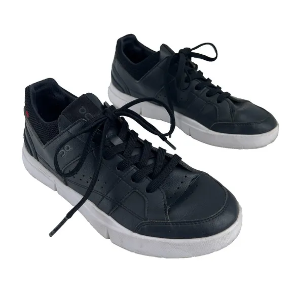 On Cloud The Roger Clubhouse Women's Sneakers 8.5 Black Leather Athletic Shoes