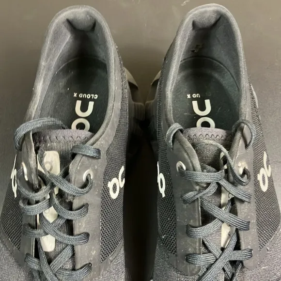 On Cloud X 3 Cloudtec Athletic Running Sneaker Shoes Men’s size 11.5