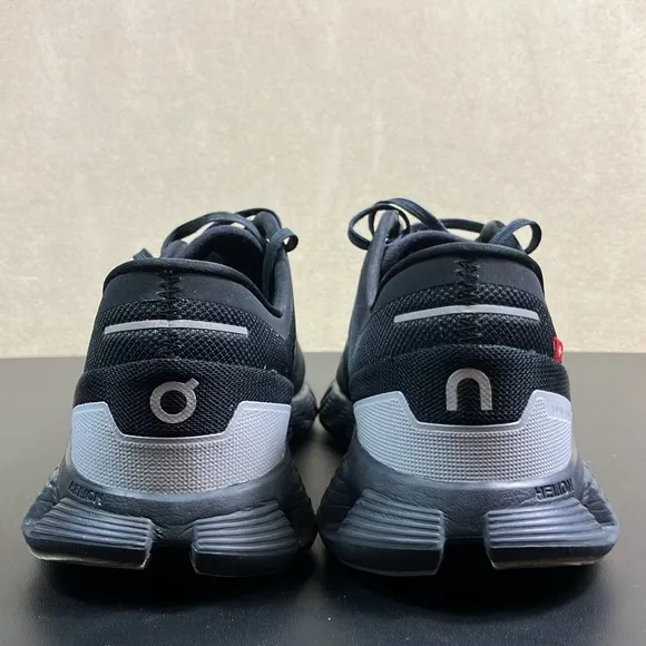 On Cloud X 3 Cloudtec Athletic Running Sneaker Shoes Men’s size 11.5