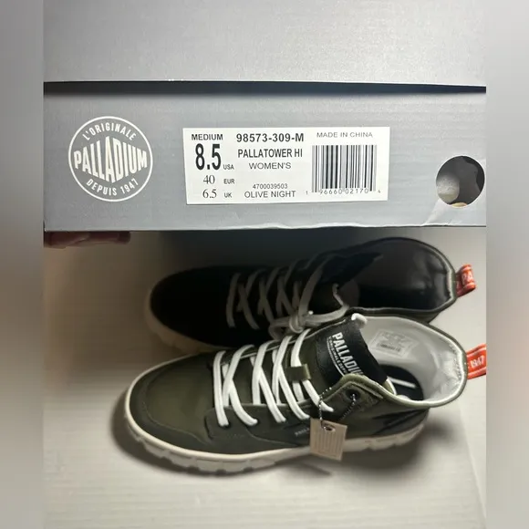 Palladium Pallatower Boots Women’s High Top Olive Night Urban Street Wear 8.5/40