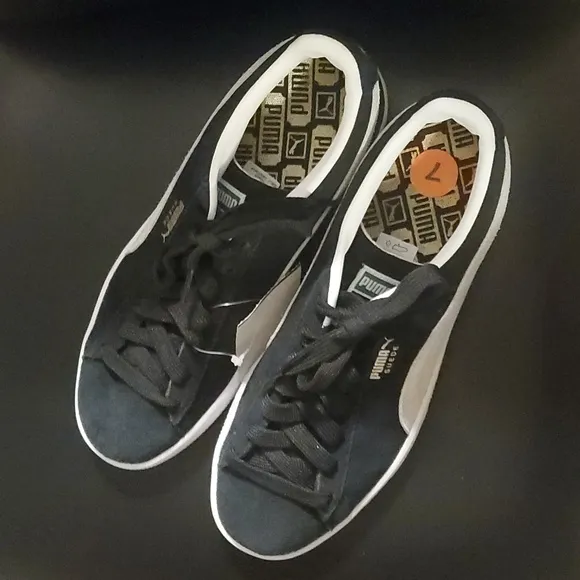 Puma Sneakers Boys Kids Size 7m 7c 7 Black Gray Side Stripe Suede Low Top Pum…