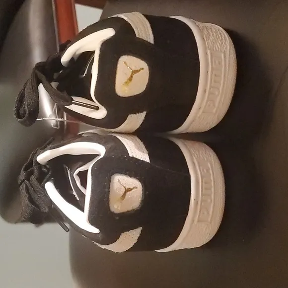 Puma Sneakers Boys Kids Size 7m 7c 7 Black Gray Side Stripe Suede Low Top Pum…