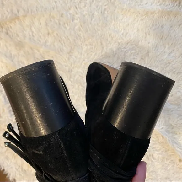 rag &amp; bone Black Genuine Suede Leather Lined Suede Straps Studs Ankle Boots