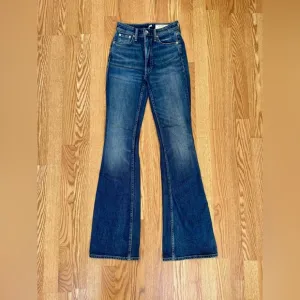 rag &amp; bone Casey High-Rise Flair jeans