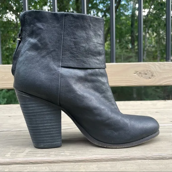 rag &amp; bone Classic Newbury Black Leather Ankle Boots size 39