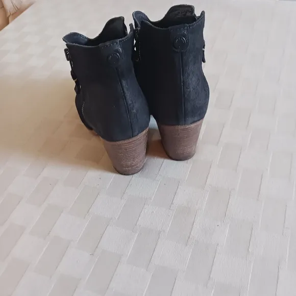Rag &amp; Bone Margot Waxed Suede Ankle Boots