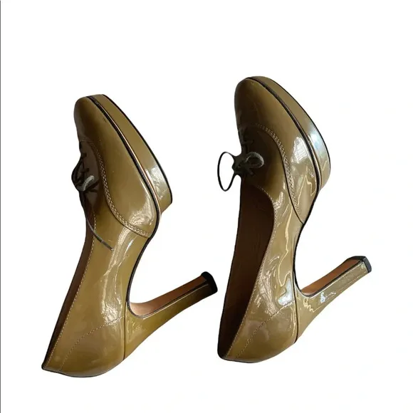 REPETTO Taupe Patent Leather Classic Platform Shoes Size 35/5