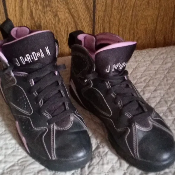 retro Jordan 7