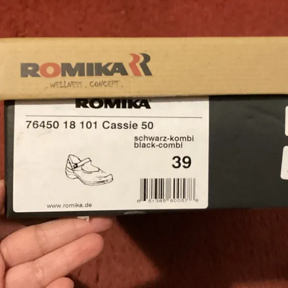 Romika | Comfy Leather Mary Jane Cassie 50 Shoes Black | 39