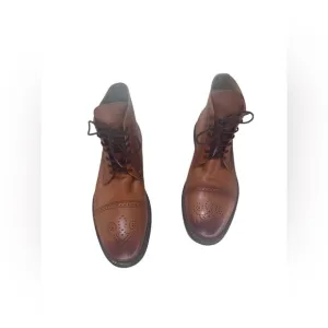 SAKS FIFTH AVENUE Men Perforated Leather Boots Cap Toe Size 10
