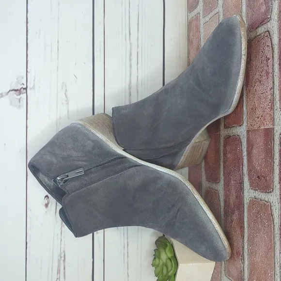 Sam Edelman Petty Grey Suede Leather Distressed Women's Ankle Bootie Boot 9