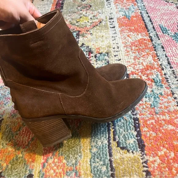 Sam Edelman Suede Almond Toe Block Heel 8.5