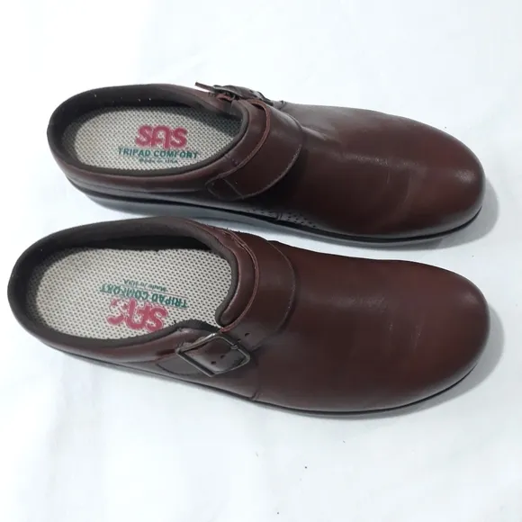 SAS San Antonio Shoemaker Leather Slip On Brown Shoes Bukle Clogs Size 10 1/2 M