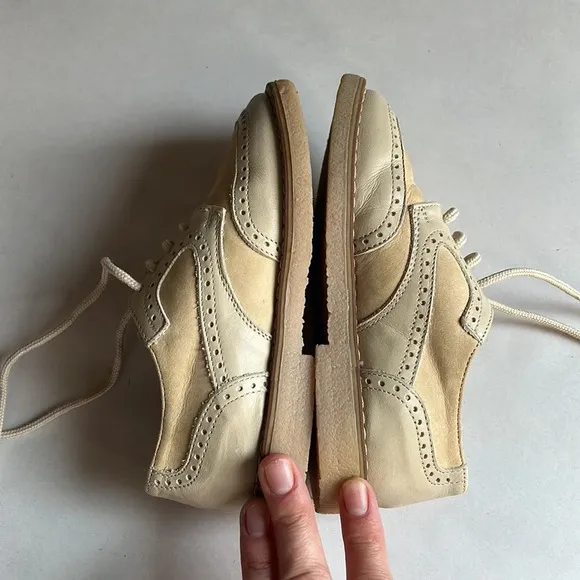 Shoe Be Doo Made in Italy Cream Leather Oxford Lace Up Shoes for Toddler. Size 9