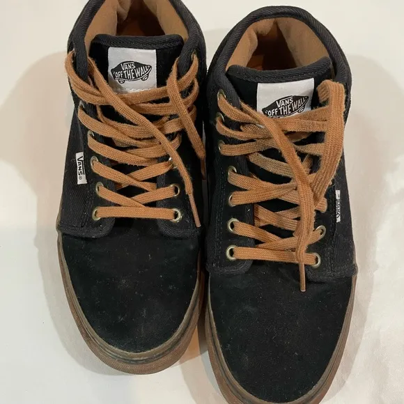 Size 9.5 VANS‎ chukka Skate Mid Black gum sole