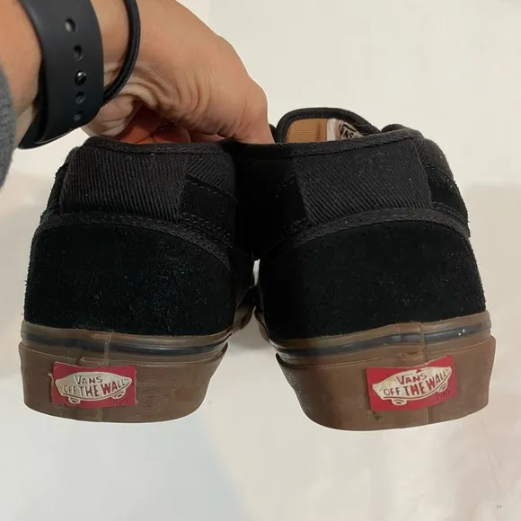 Size 9.5 VANS‎ chukka Skate Mid Black gum sole