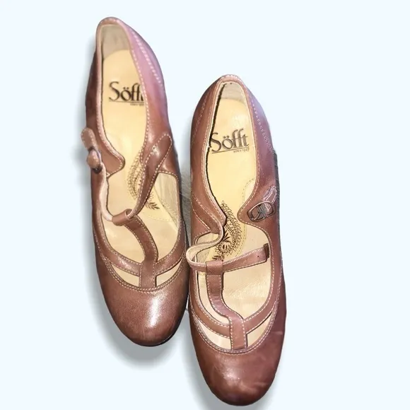 Sofft T-Strap Brown Heels‎ 8.5 M NWOT