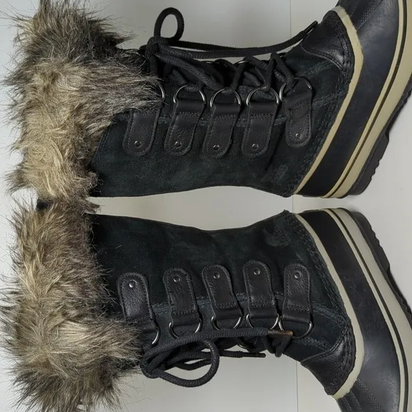 Sorel Joan of Arctic waterproof black suede winter boots womans size 8 EU 39