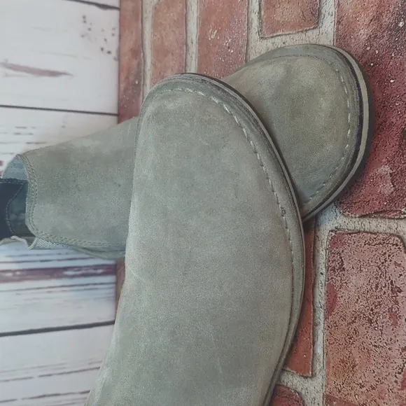 Steve Madden Mens Grey Sand Suede Intuit Leather Chelsea Boot Size 12