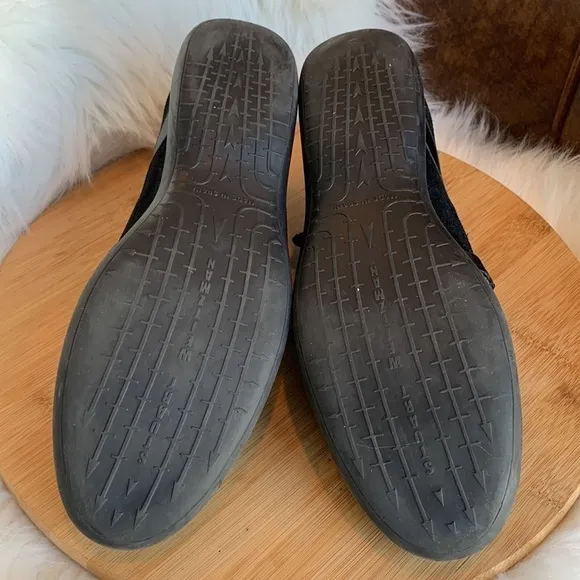Stuart Weitzman || Black Suede Leather Slip On Sneakers 9.5 M