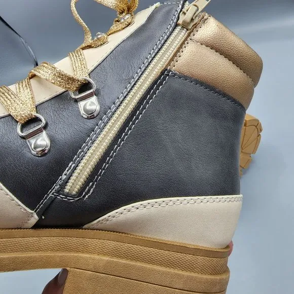 Sugar calling hiker NIB black cream gold color block lug sole boots woman's 8M