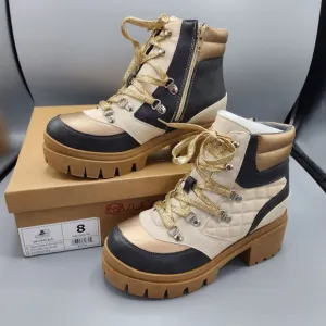 Sugar calling hiker NIB black cream gold color block lug sole boots woman's 8M