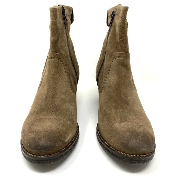 Taos Shaka Taupe Suede Boots