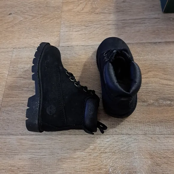 Timberland Children's Toddler Big Baby Classic Black 6&quot; Boots Size 5.5 New NOB