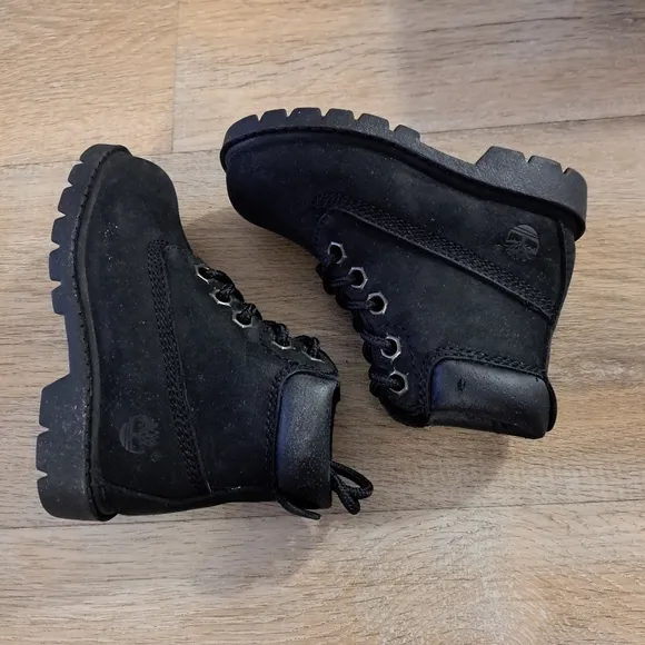 Timberland Children's Toddler Big Baby Classic Black 6&quot; Boots Size 5.5 New NOB
