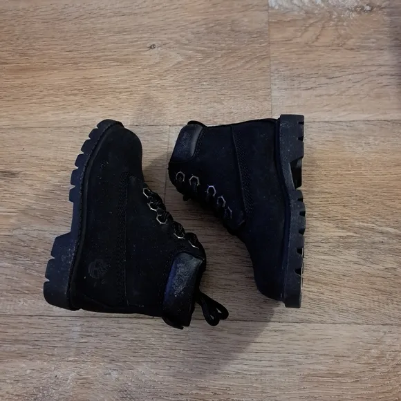 Timberland Children's Toddler Big Baby Classic Black 6&quot; Boots Size 5.5 New NOB