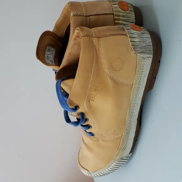 Timberland Mens TBL 73 Beige Suede Boots, Size 10.5M