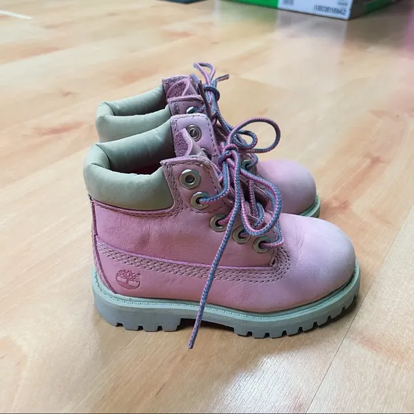 Timberland Pink Classic 6” Boot Toddler Girls Size 7