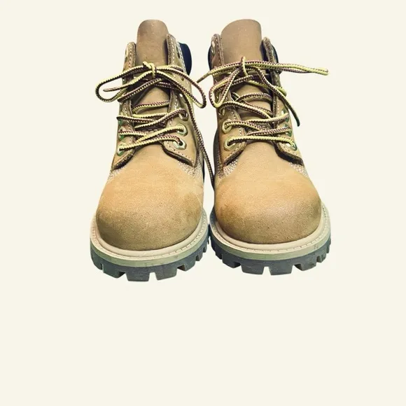 Timberland Toddler Boots Size 10 | Classic Wheat Nubuck