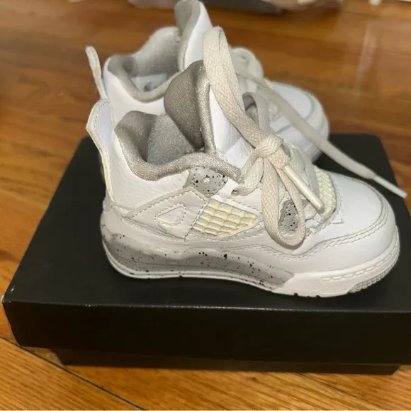 Toddler Air Jordan 4 Retro Athletic Shoes ‘White Oreo’ BQ7670 100 - Size 5C