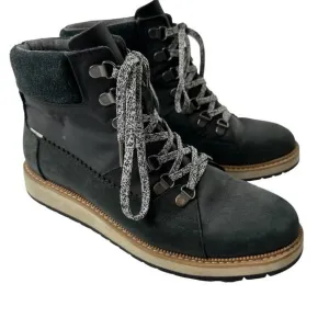 Toms Mesa Waterproof nylon boots women’s size 8