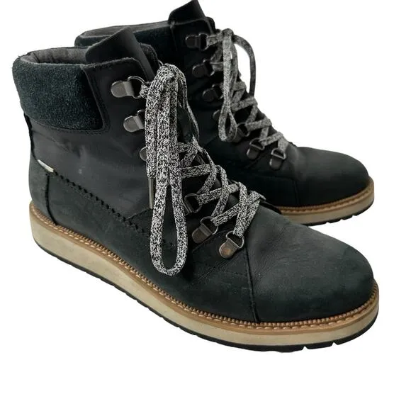 Toms Mesa Waterproof nylon boots women’s size 8