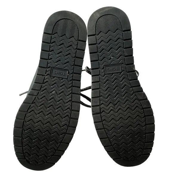 Toms Mesa Waterproof nylon boots women’s size 8