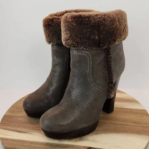 Tory Burch Sebastian Ankle Boots Size 7 M Distressed Brown Leather Real Shearlin