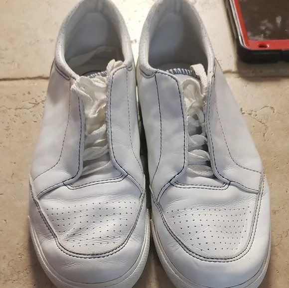 Travis Mathew size 9 Golf Shoes