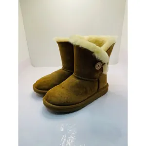 UGG Australia Bailey Button Boots Chestnut Girls Size 2