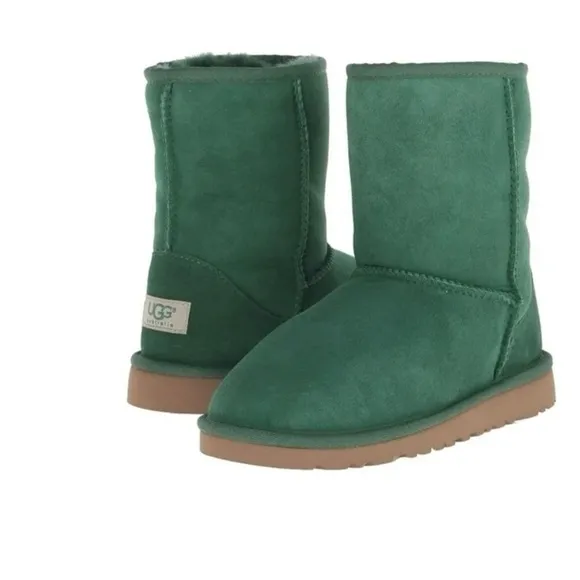 UGG Australia Childrens Kids Classic Short Boots 8 Green Shearling Warm Winter