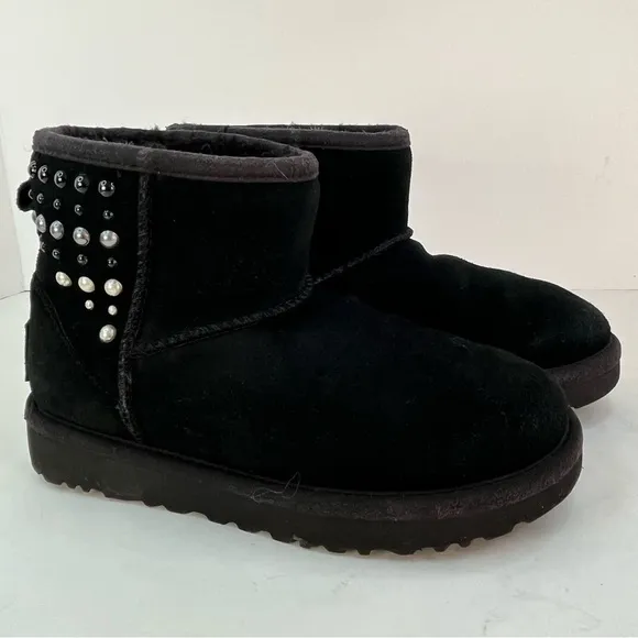 UGG Australia Classic Gem Mini Studded Swarovski Crystal Boot Black Women's 5