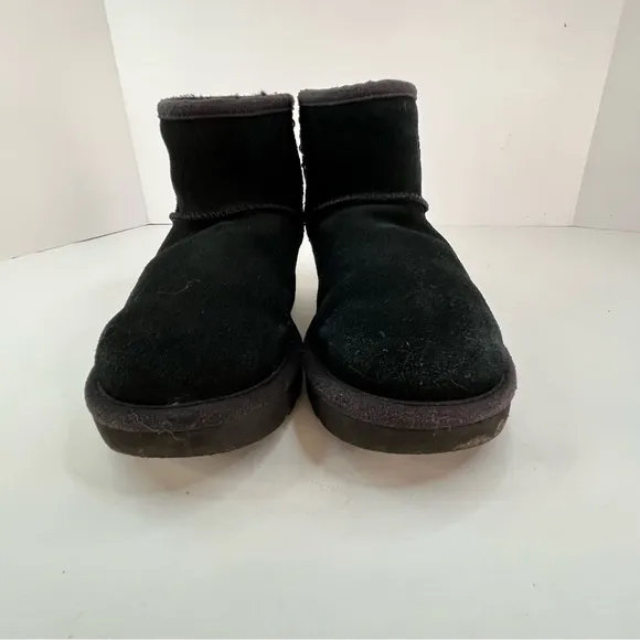 UGG Australia Classic Gem Mini Studded Swarovski Crystal Boot Black Women's 5