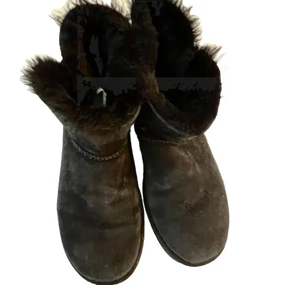 UGG Australia Mini Bailey Button II Logo Boots Black Size 7 Suede Shearling