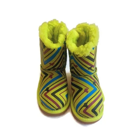 UGG Bailey Bow II Toddler Boot Size 9 Age 3-4 Galactic Print Green 1133130T