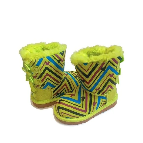 UGG Bailey Bow II Toddler Boot Size 9 Age 3-4 Galactic Print Green 1133130T
