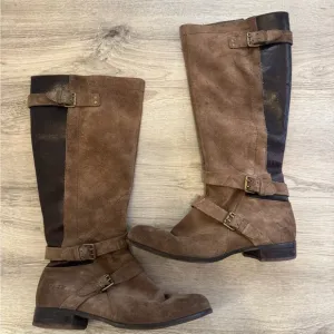 UGG Brown Boots with Suede Finish