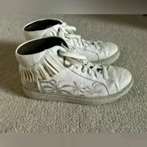 UGG Cali Palms Fringe Sneakers White Mens 8/womens 10 Leather High Tops Lace Up